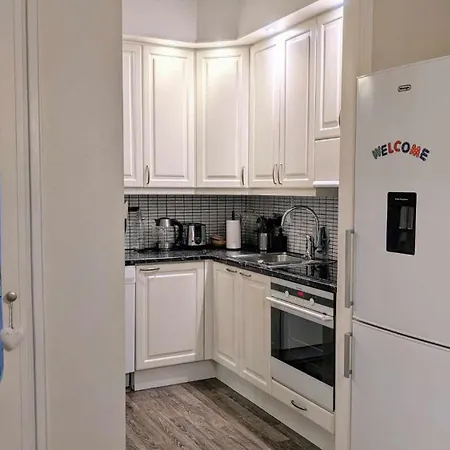 Voeyrinkadun Viihtyisae - Free Wifi And Parking * ヴァーサ