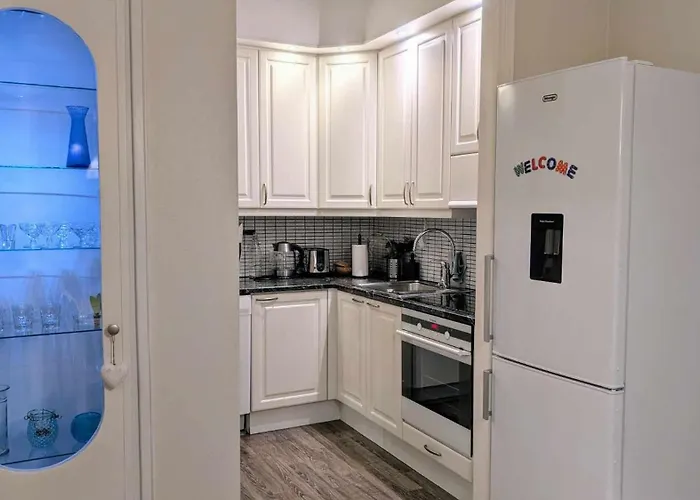 Voeyrinkadun Viihtyisae - Free Wifi And Parking * ヴァーサ